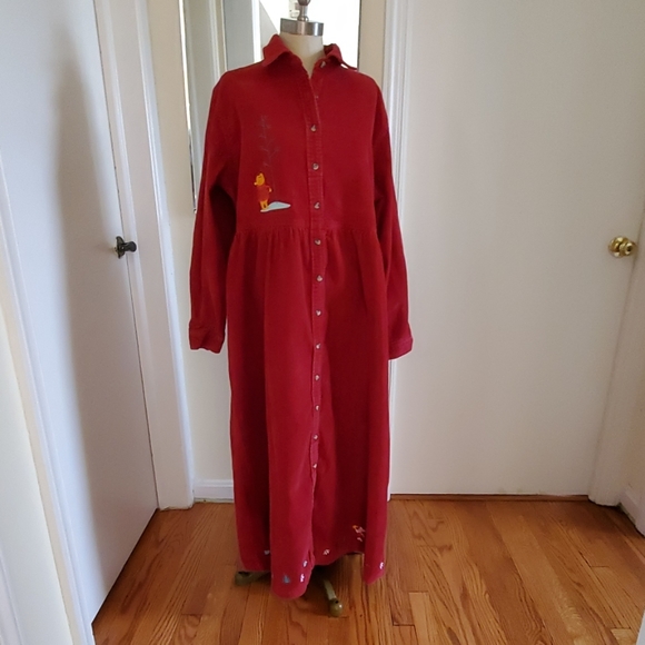 Retro Disney Winnie The Pooh Christmas Maxi Dress - Picture 1 of 7